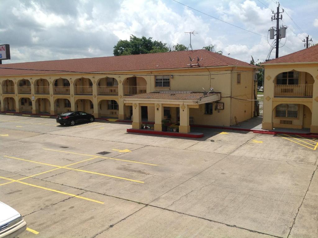 هيوستن Guest Inn And Suites المظهر الخارجي الصورة